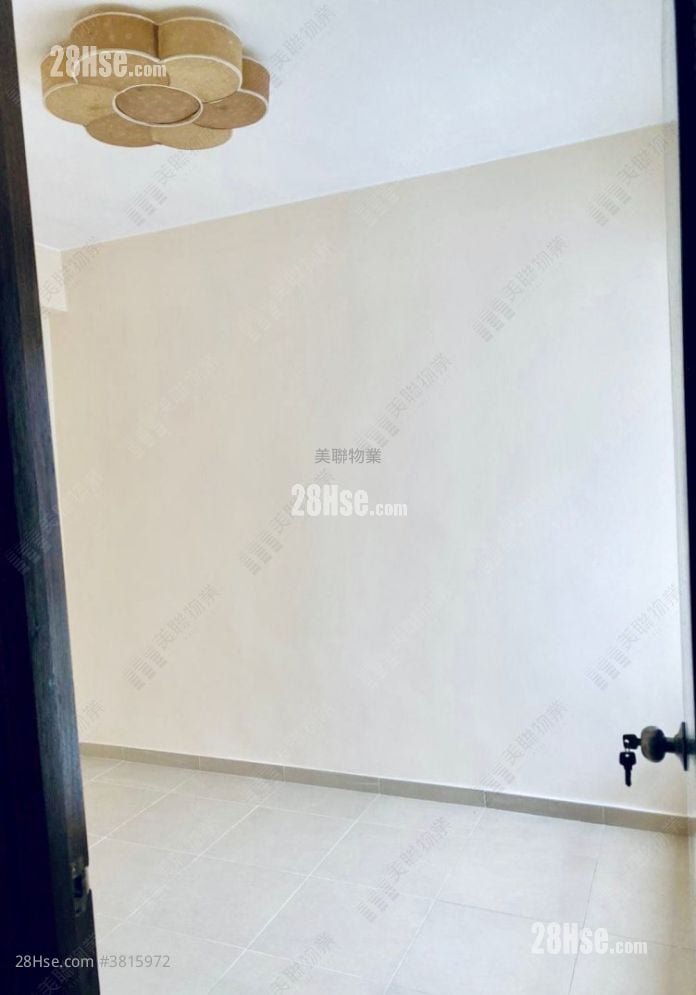 Broadview Garden Sell 2 Bedrooms , 1 Bathroom 504 ft²