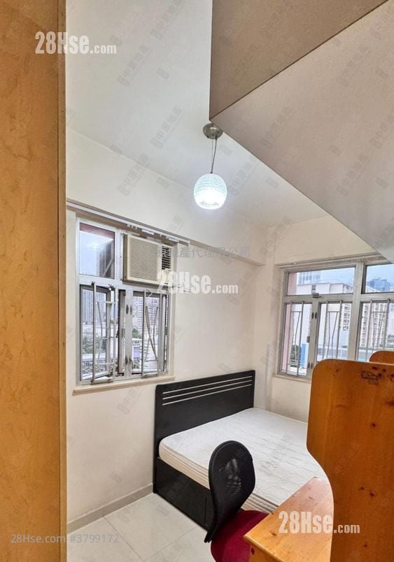 安富大厦 租盘 2 房 , 1 浴室 380 平方尺