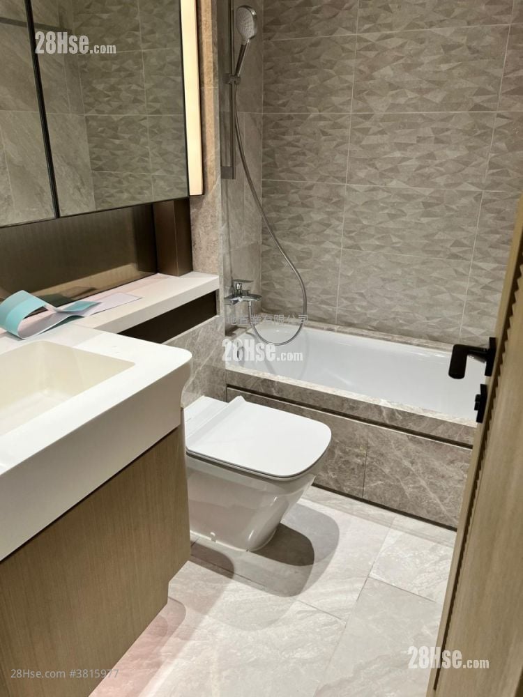 蔚蓝东岸 租盘 2 房 , 1 浴室 455 平方尺