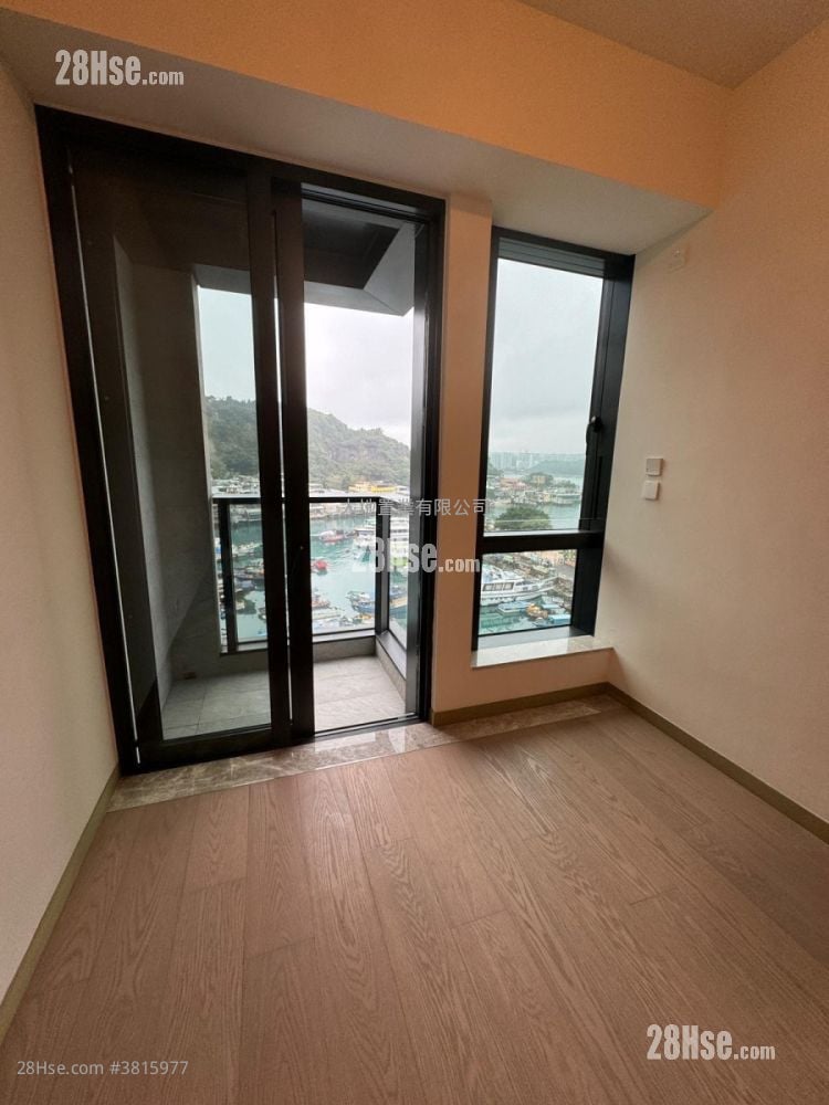 蔚蓝东岸 租盘 2 房 , 1 浴室 455 平方尺