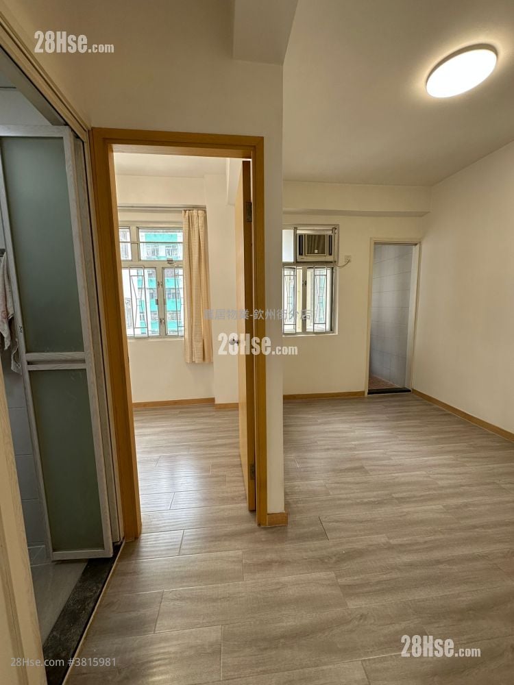 东成大厦 租盘 2 房 , 1 浴室 277 平方尺