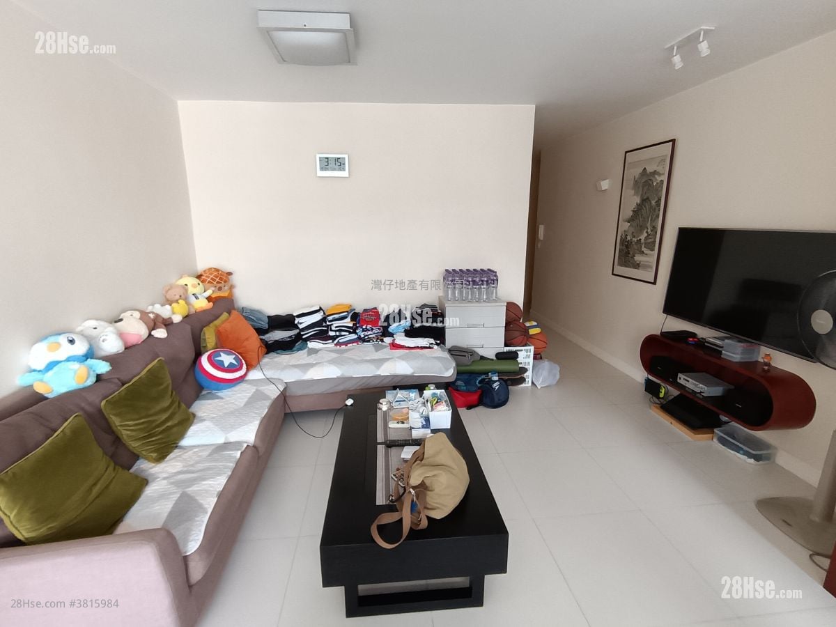 修頓花園 售盤 2 房 , 1 浴室 591 平方呎