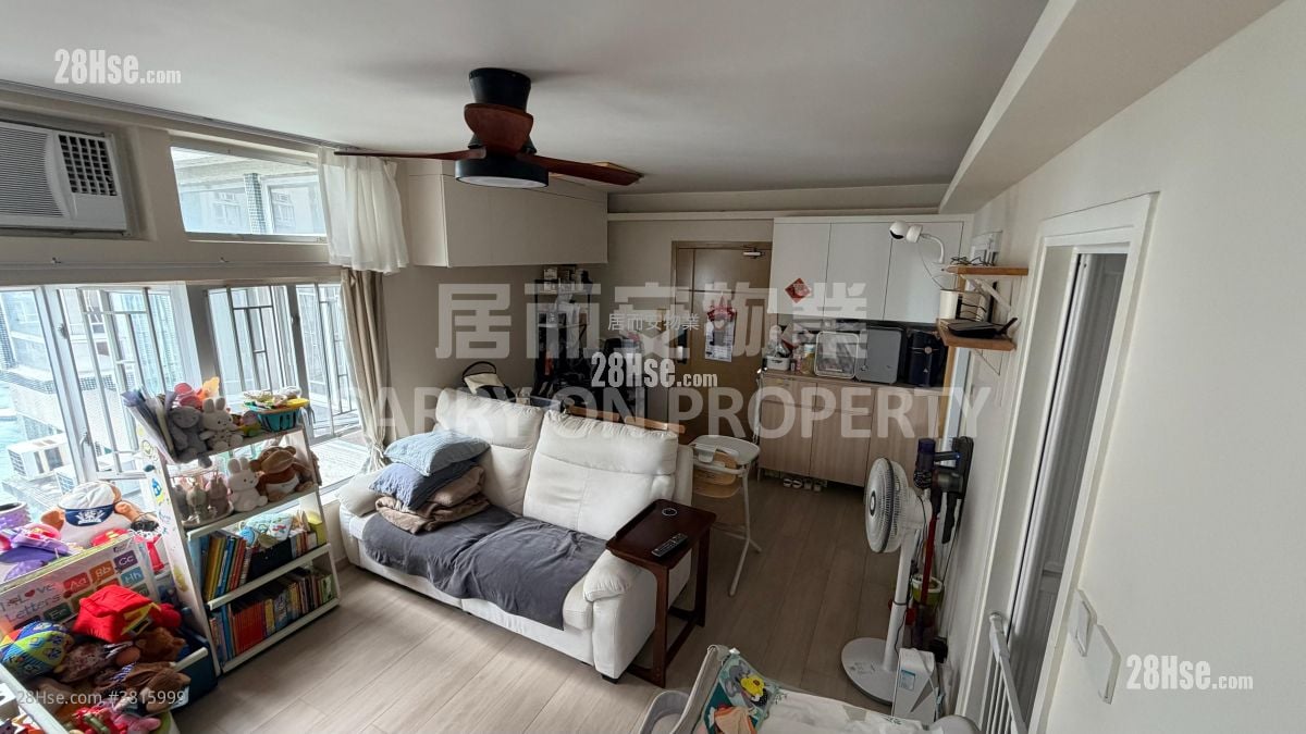 Riviera Gardens Sell 2 Bedrooms , 1 Bathroom 422 ft²