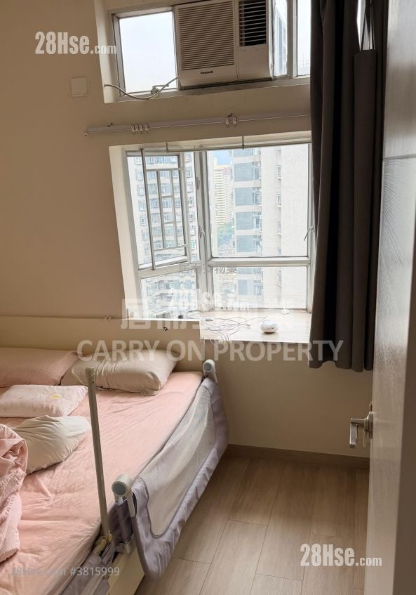 Riviera Gardens Sell 2 Bedrooms , 1 Bathroom 422 ft²