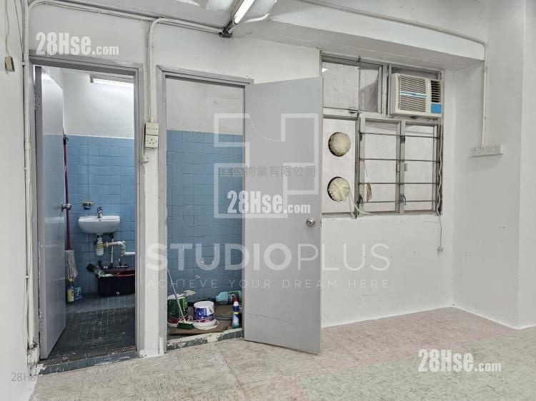 萬利工業大廈 租盤 1 房 , 1 廁所