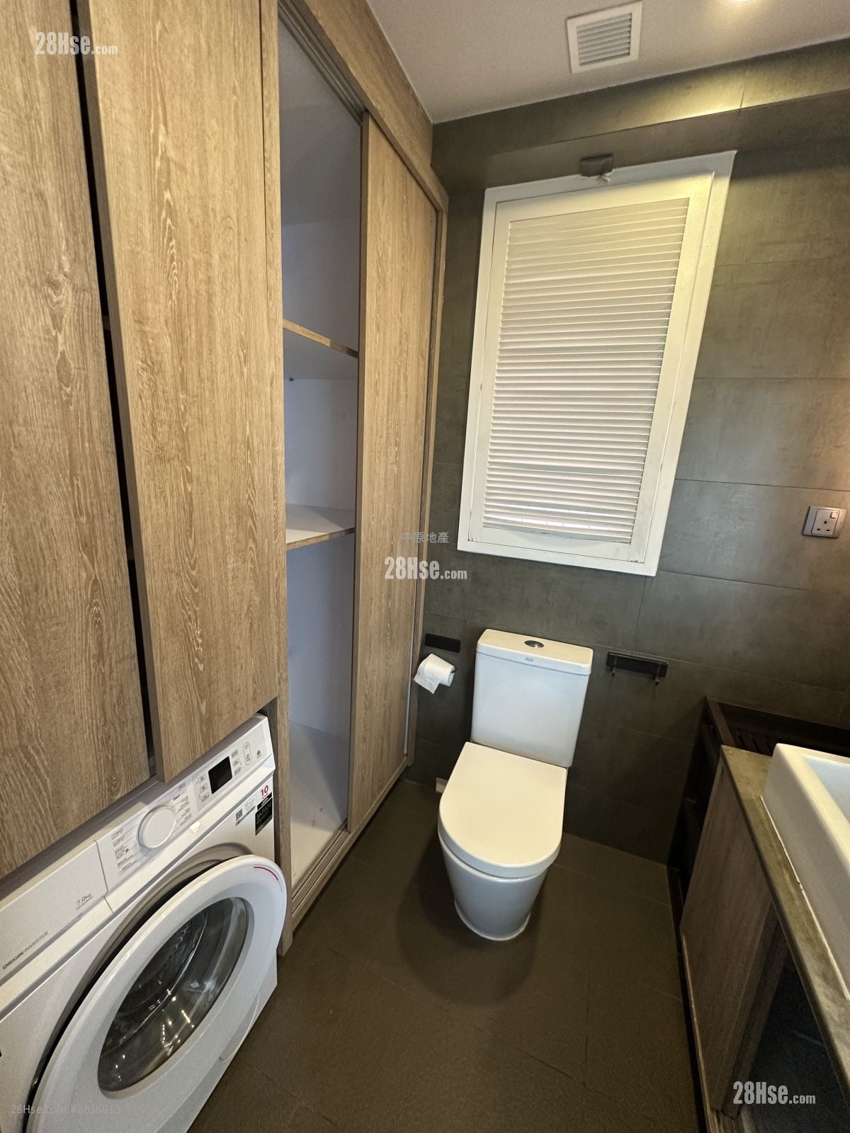 卓爾居 售盤 3 房 , 1 浴室 679 平方呎