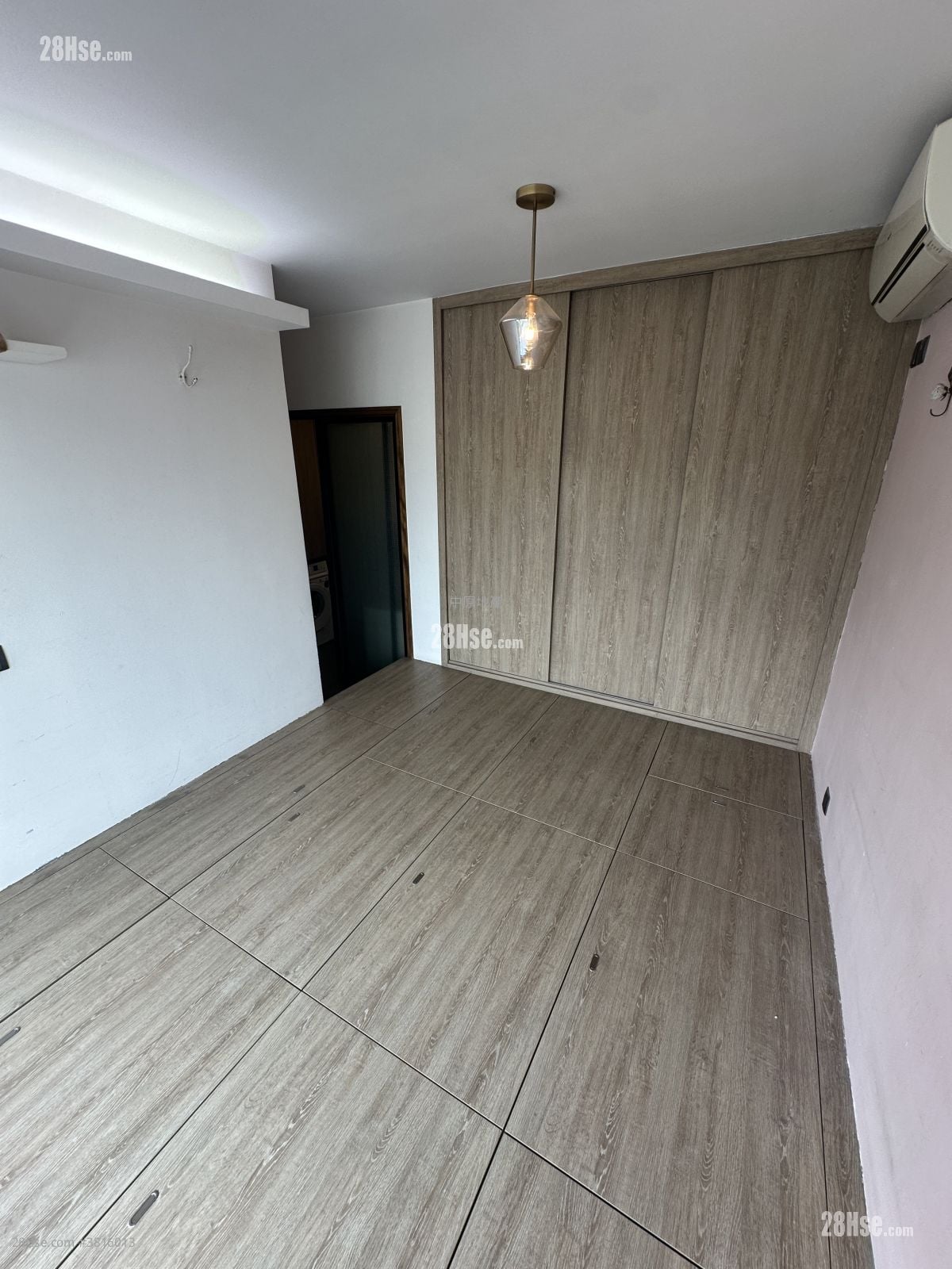 卓爾居 售盤 3 房 , 1 浴室 679 平方呎