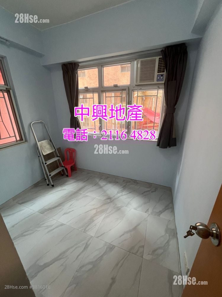 Parkes Mansion Rental 2 Bedrooms , 1 Bathroom 340 ft²