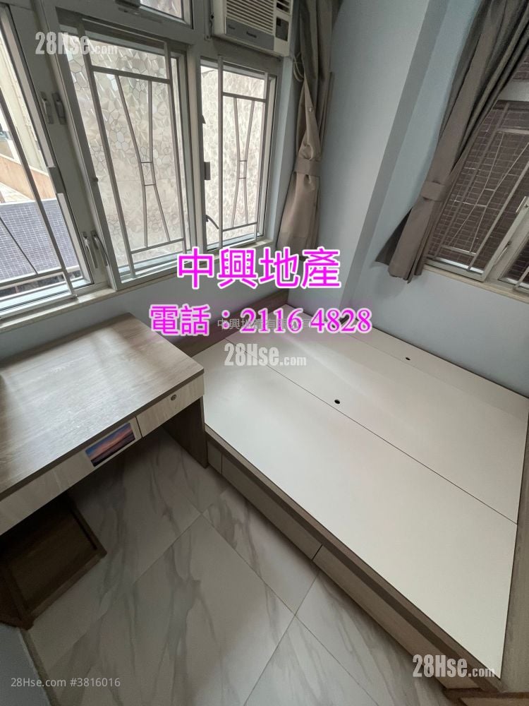 Parkes Mansion Rental 2 Bedrooms , 1 Bathroom 340 ft²