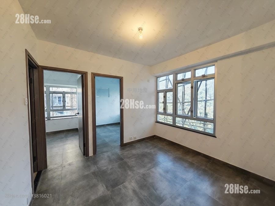 怡樂花園 售盤 2 房 , 1 浴室 412 平方呎