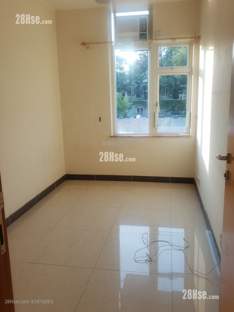 Kisland Villa Rental 3 Bedrooms , 2 Bathrooms 814 ft²