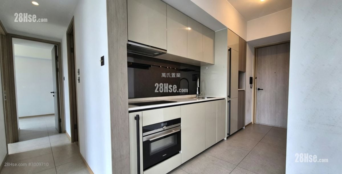 瑧頤 租盤 3 房 , 1 浴室 577 平方呎