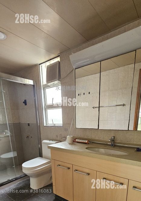 Kisland Villa Rental 3 Bedrooms , 2 Bathrooms 814 ft²