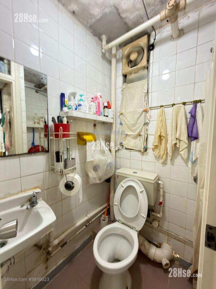 利东邨 售盘 3 房 , 1 浴室 490 平方尺