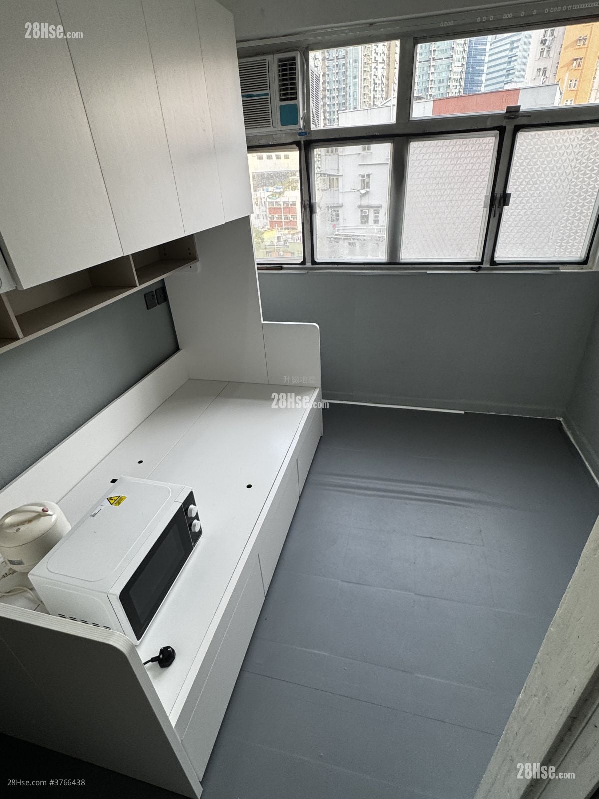 華發大樓 租盤 1 浴室 155 平方呎