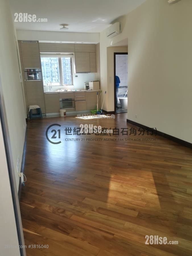 逸珑湾 租盘 2 房 , 1 浴室 600 平方尺