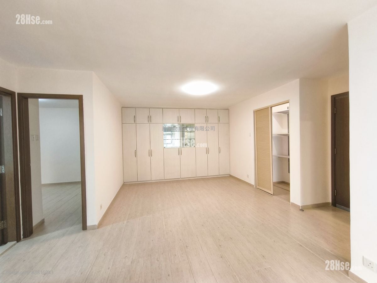 美孚新邨 售盘 2 房 , 1 浴室 666 平方尺