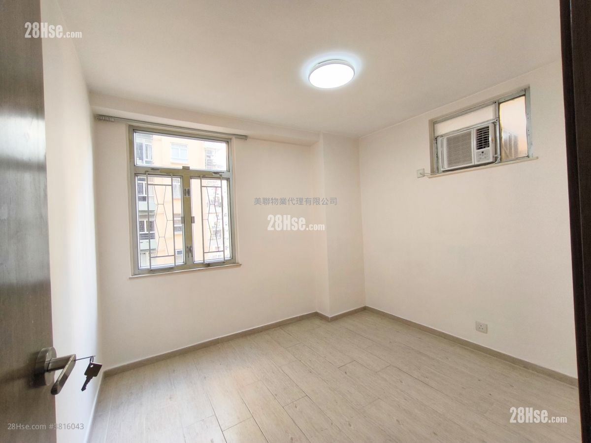 美孚新邨 售盘 2 房 , 1 浴室 666 平方尺