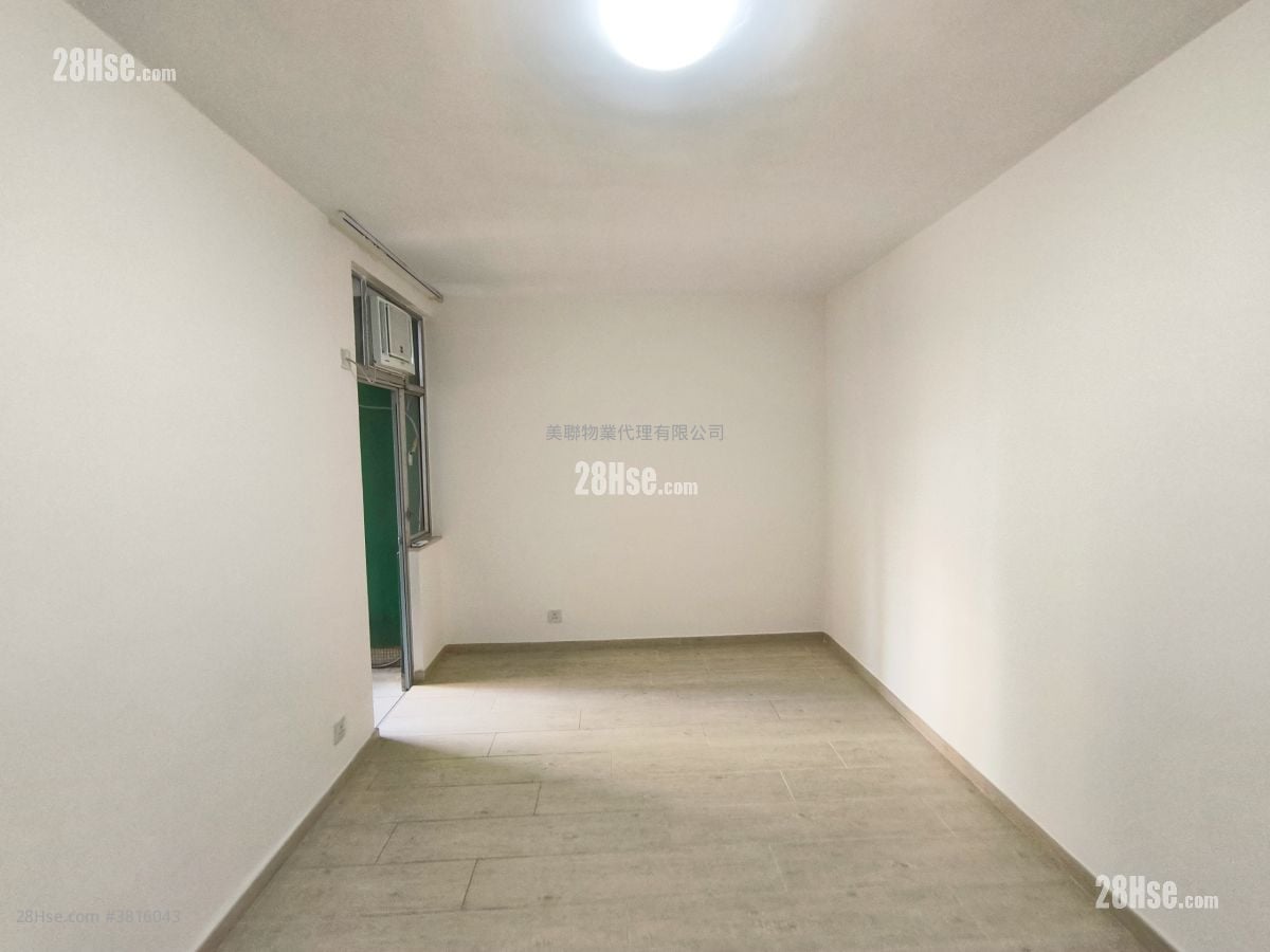 美孚新邨 售盘 2 房 , 1 浴室 666 平方尺