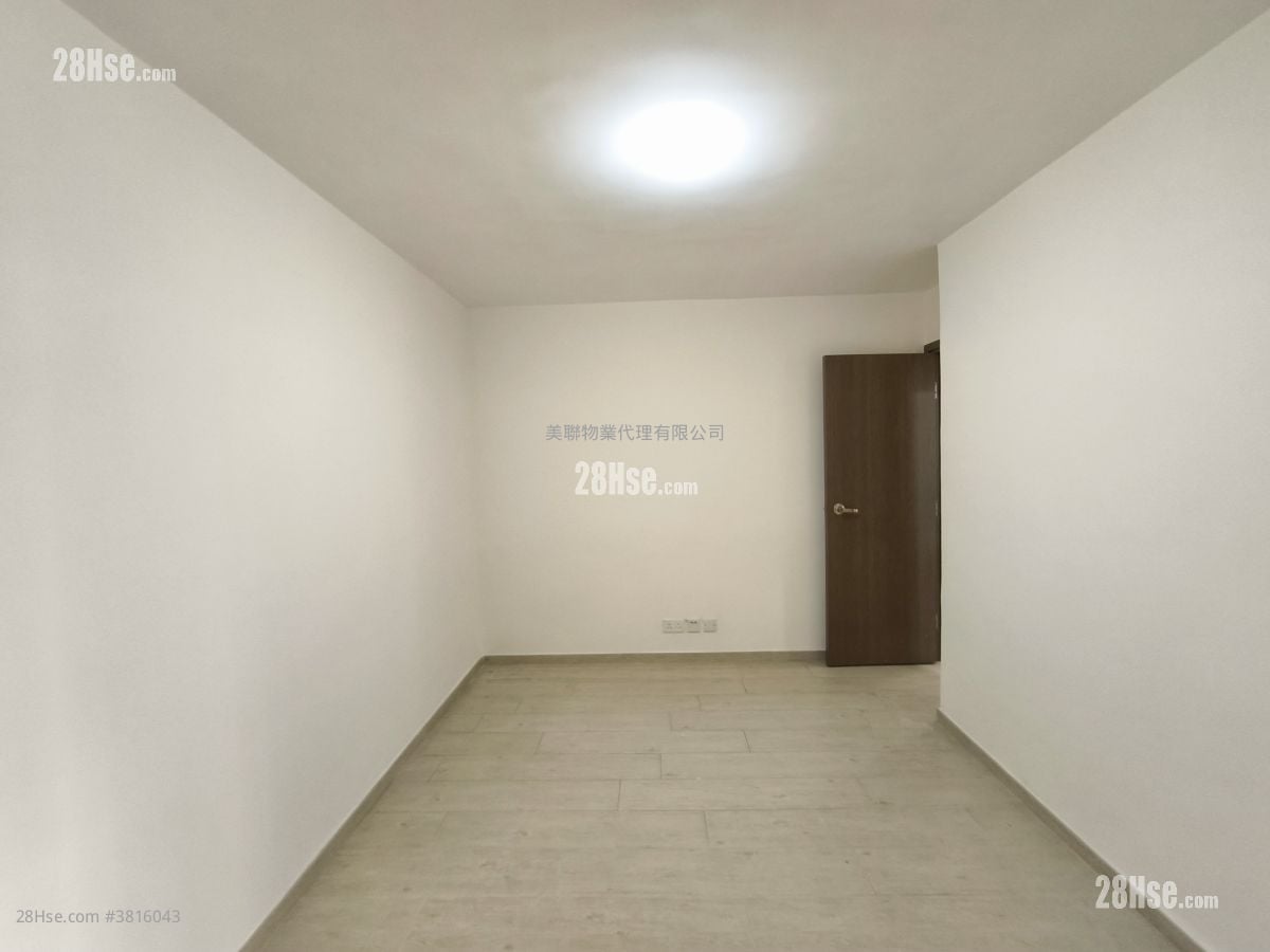 美孚新邨 售盘 2 房 , 1 浴室 666 平方尺