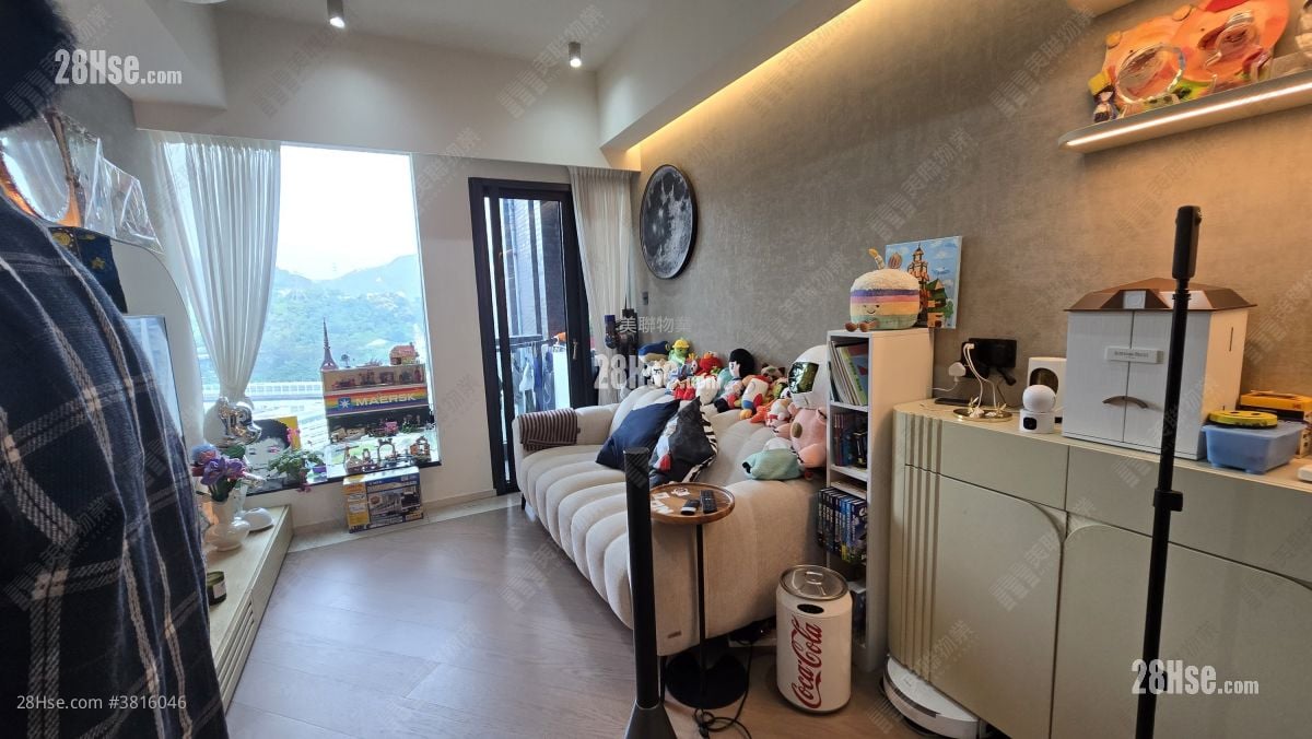 柏傲莊 售盤 3 房 , 2 浴室 671 平方呎