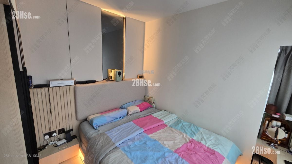 柏傲莊 售盤 3 房 , 2 浴室 671 平方呎