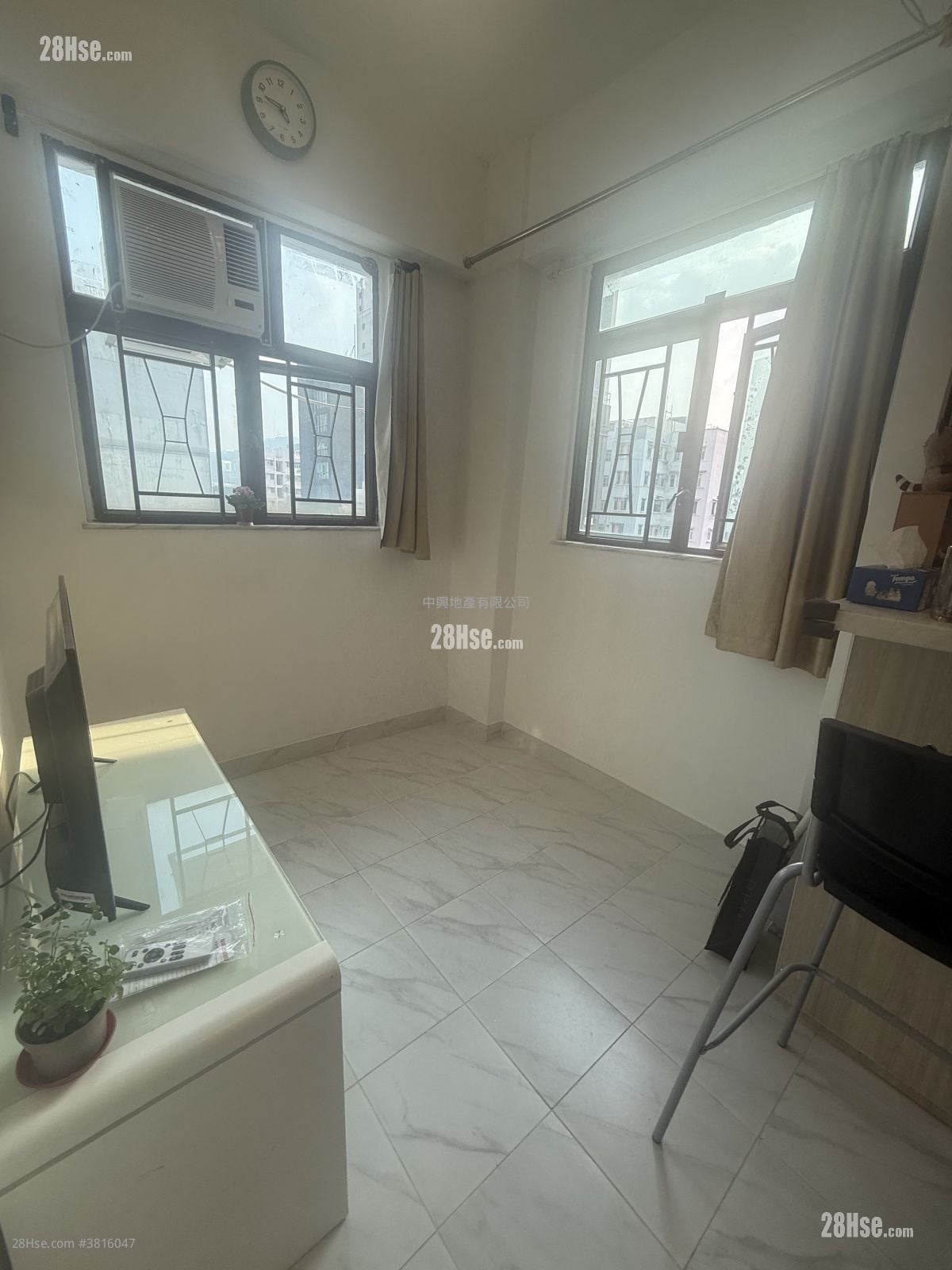 Kam Po Building Rental 2 Bedrooms , 1 Bathroom 349 ft²