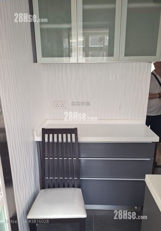 美嘉洋樓 租盤 3 房 , 2 浴室 827 平方呎