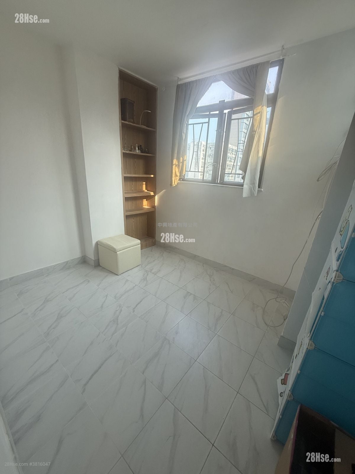 Kam Po Building Rental 2 Bedrooms , 1 Bathroom 349 ft²