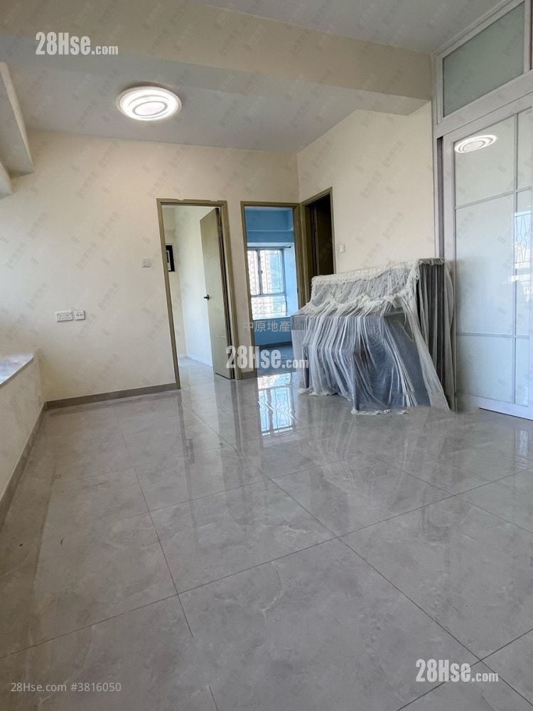 康丽花园 售盘 3 房 , 1 浴室 480 平方尺