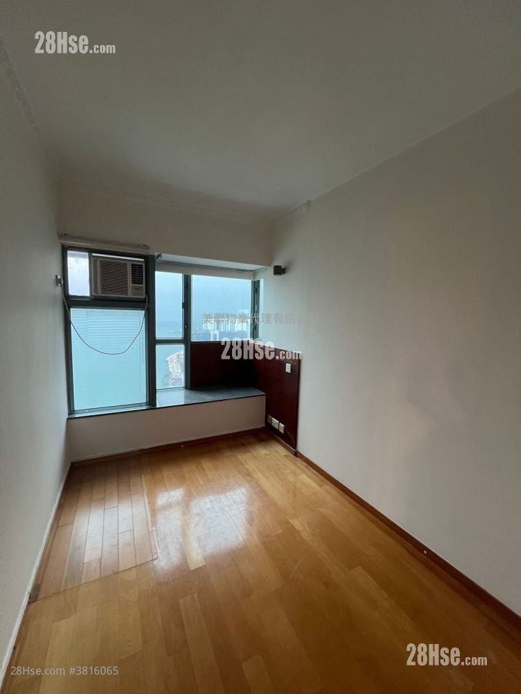 海堤灣畔 租盤 854 平方呎