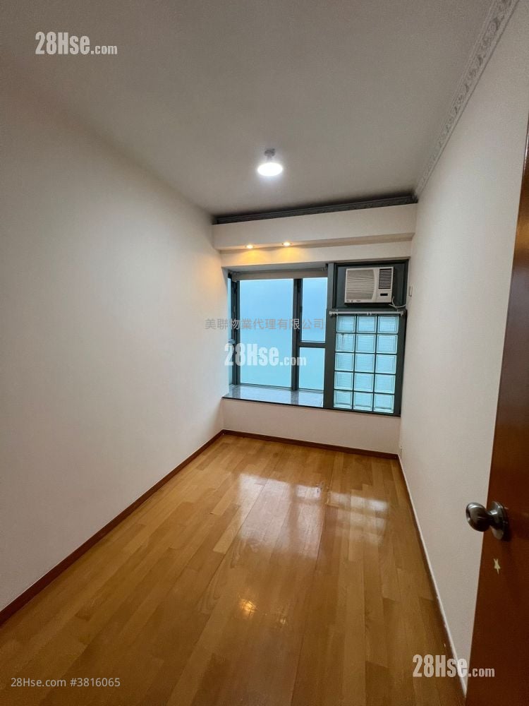 海堤灣畔 租盤 854 平方呎