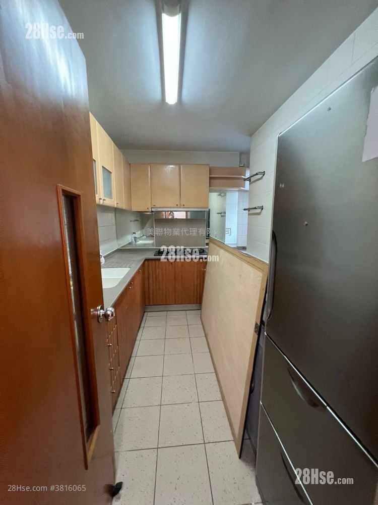 海堤灣畔 租盤 854 平方呎