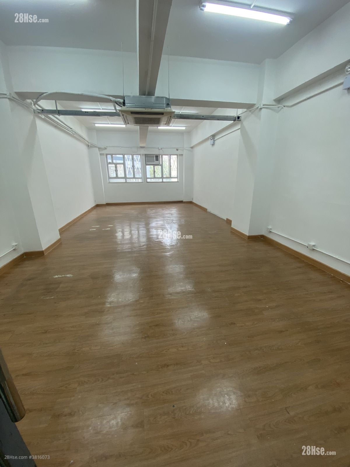 寳城工業大厦 租盤 600 平方呎