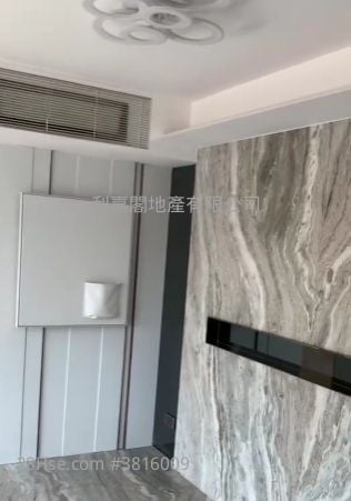 厅: 尚贤居 售盘 3 房 , 2 浴室 743 平方尺