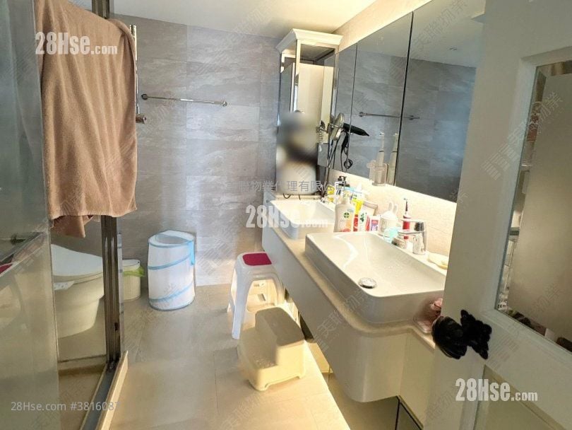 Villa Carlton Sell 3 Bedrooms , 3 Bathrooms 1,337 ft²