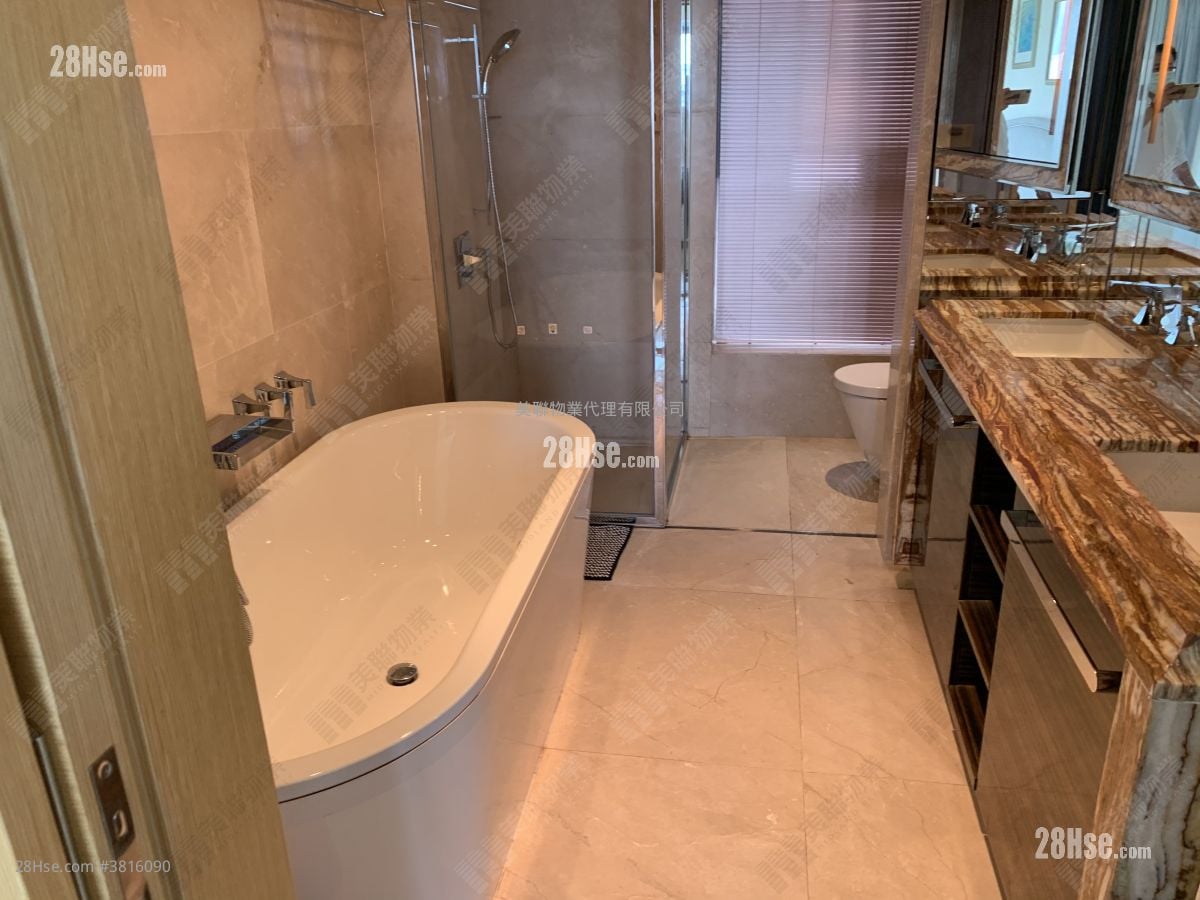 溋玥天賦海灣 售盤 4 房 , 3 浴室 1,894 平方呎