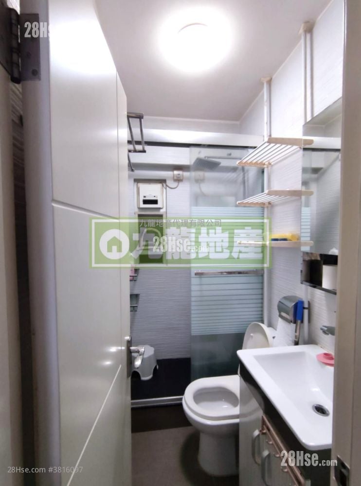 Fu Cheong Building Sell 2 Bedrooms , 1 Bathroom 264 ft²
