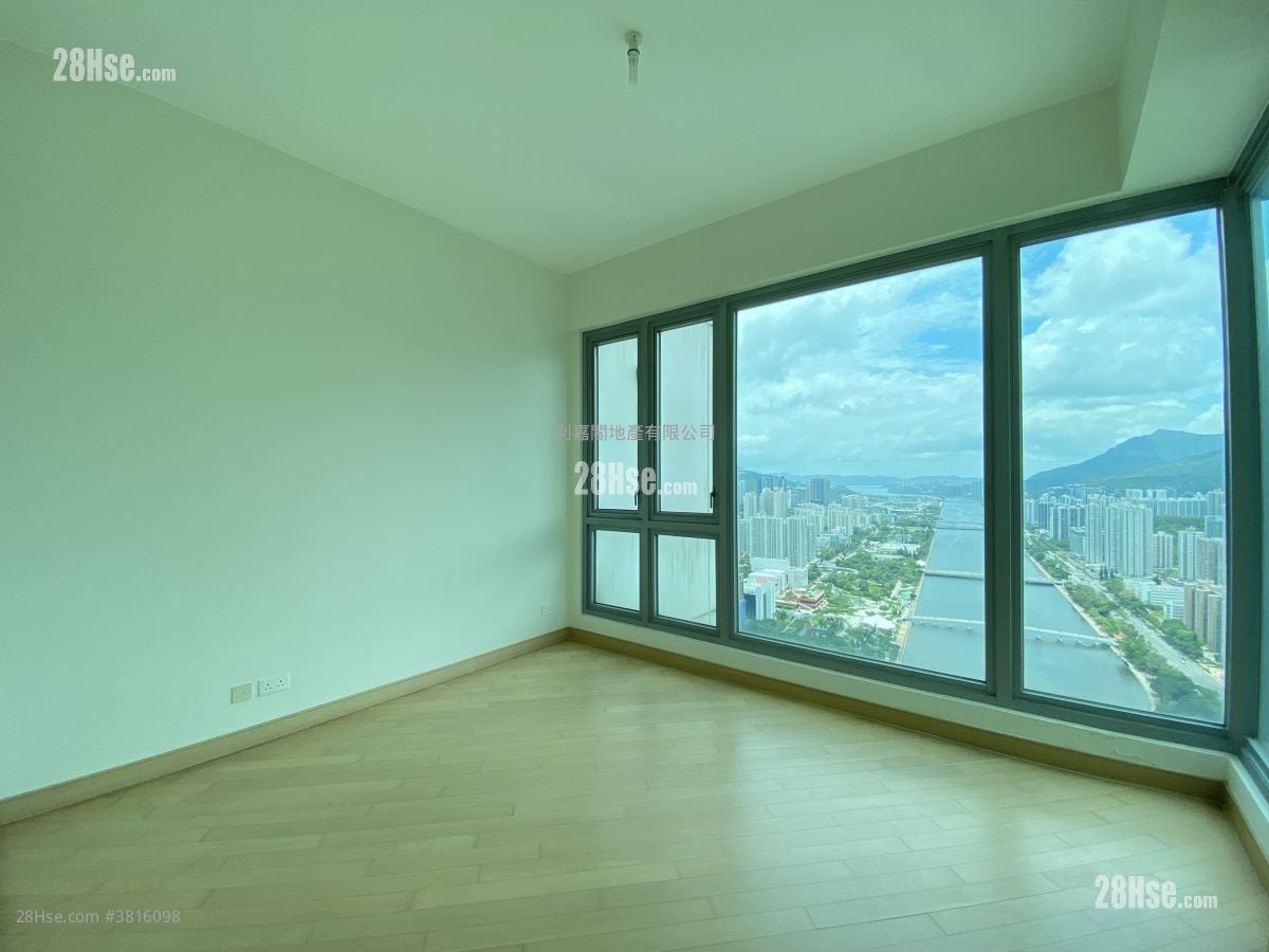 溱岸8号 租盘 5+ 房 , 3 浴室 2,141 平方尺