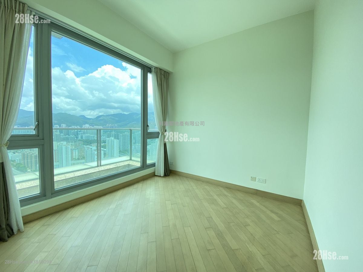 溱岸8号 租盘 5+ 房 , 3 浴室 2,141 平方尺