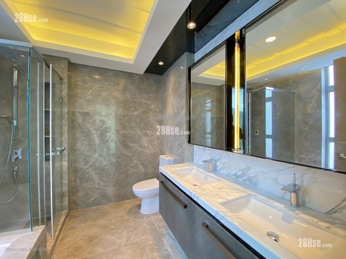 溱岸8号 租盘 5+ 房 , 3 浴室 2,141 平方尺