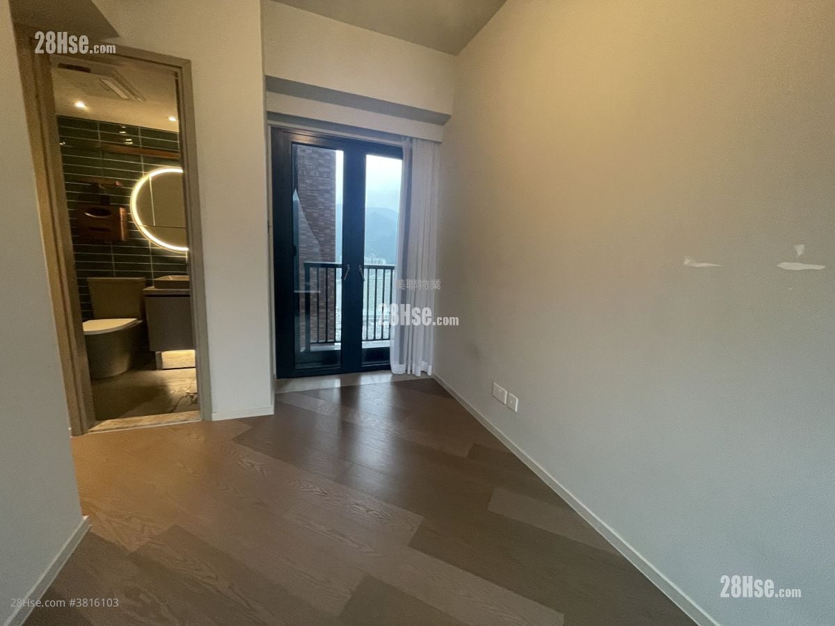 柏傲庄 租盘 3 房 664 平方尺