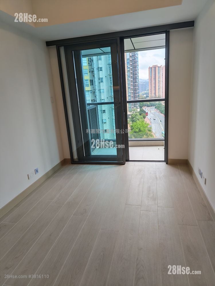 黃金海灣 售盤 2 房 , 1 浴室 475 平方呎