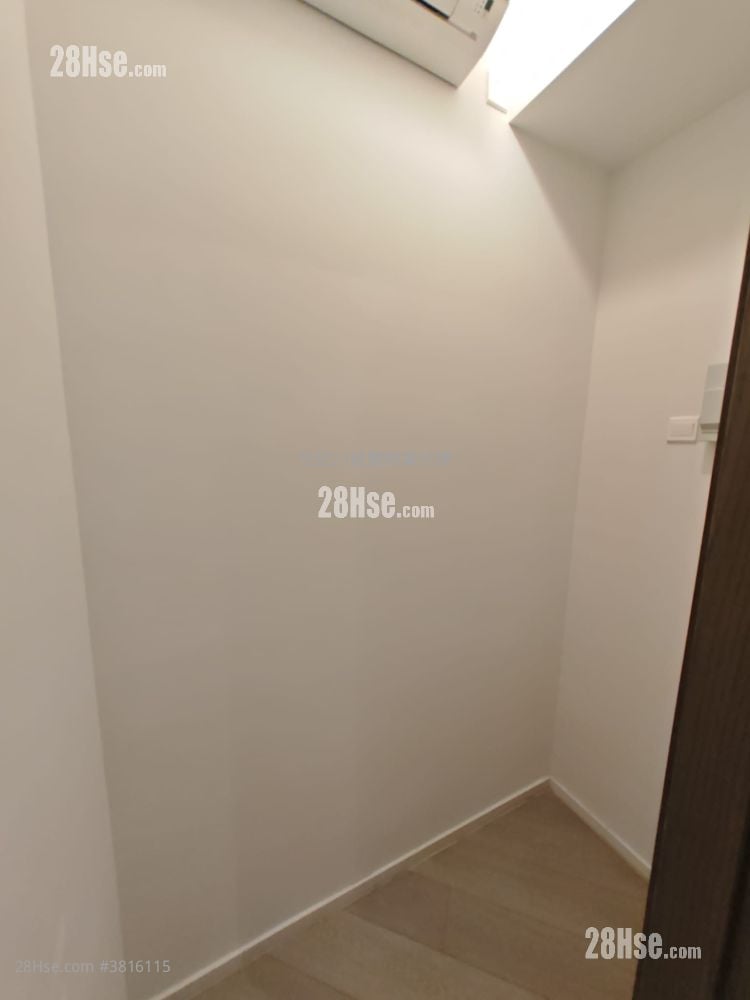 The Henley 租盤 2 房 , 1 浴室 546 平方呎