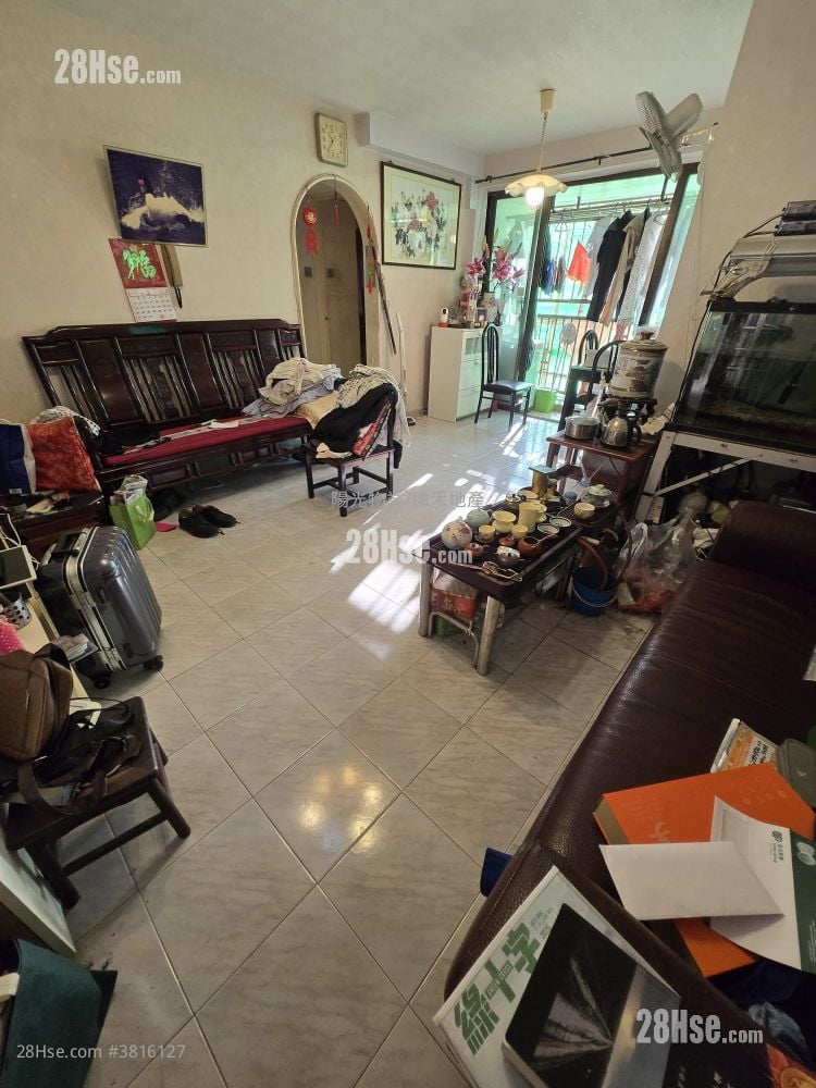 穗禾苑 售盤 2 房 , 1 浴室 550 平方呎