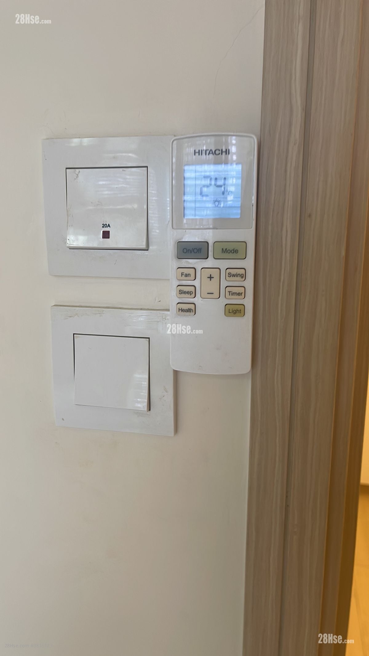 鸿运大楼 租盘 250 平方尺