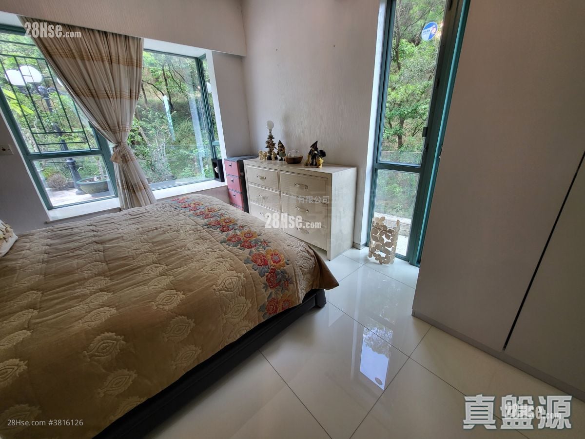 帝景峰 售盘 3 房 670 平方尺