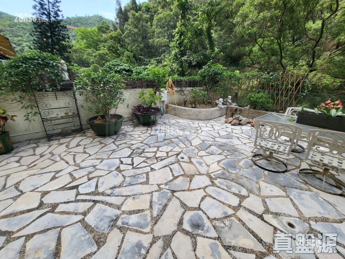 帝景峰 售盘 3 房 670 平方尺