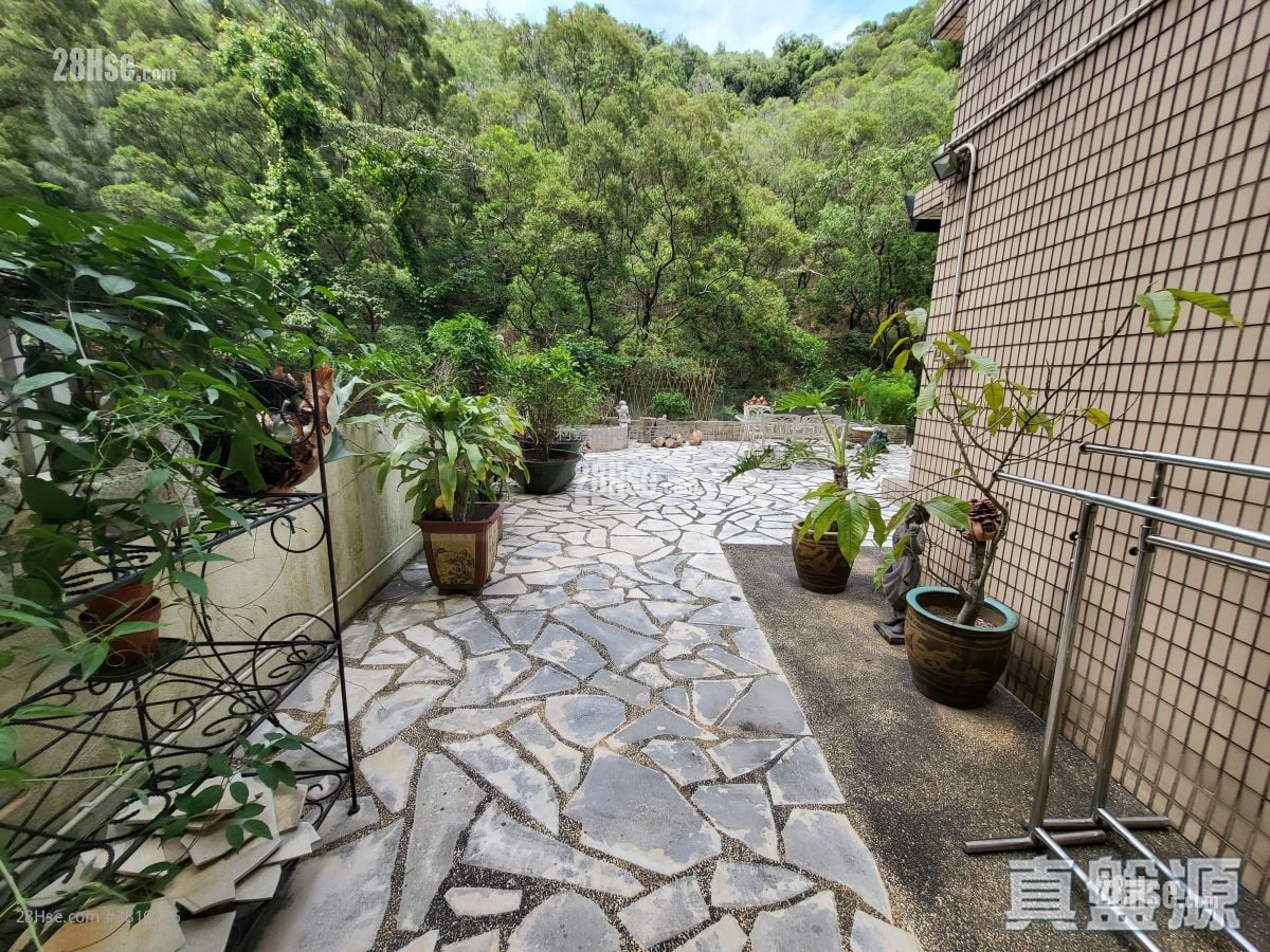 帝景峰 售盘 3 房 670 平方尺