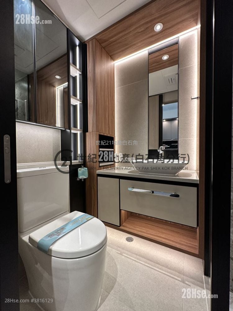 Silicon Hill Rental 2 Bedrooms , 1 Bathroom 407 ft²